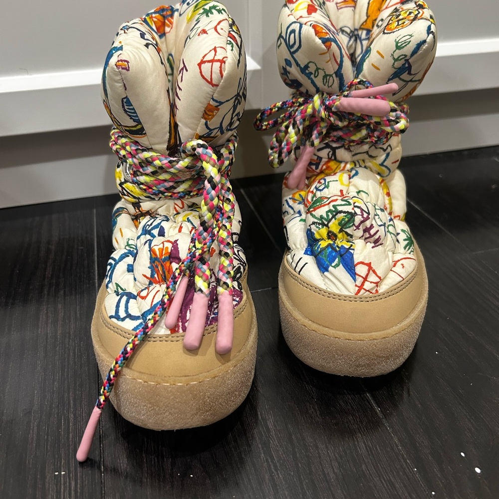Khrisjoy boots